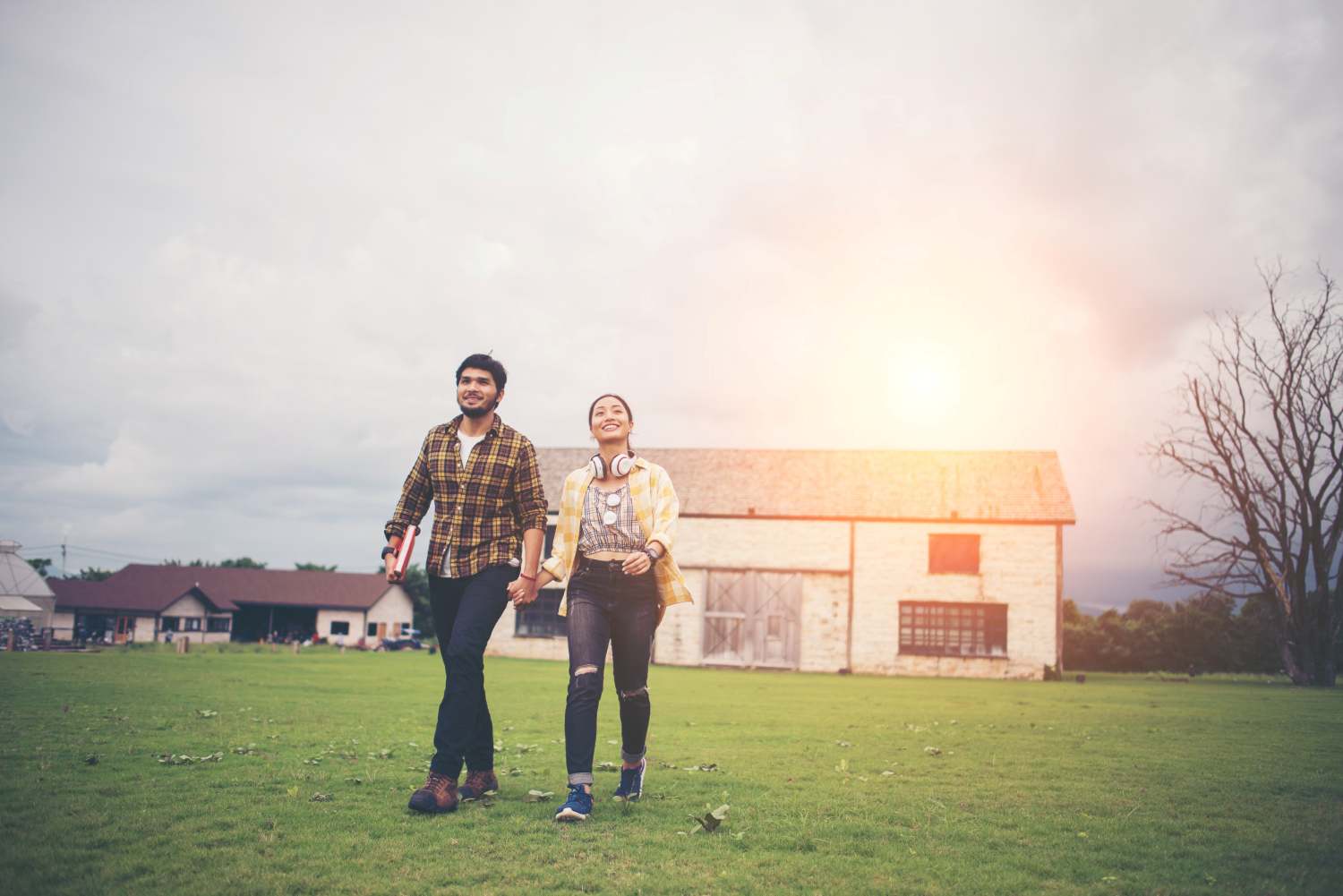 The right property can be the foundation for what comes next. Speak with Florida Home Finance today to explore Land Loan options for eligible land-only purchases.